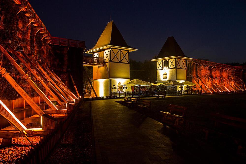 Rezydencja Pod Teznia & Spa Іновроцлав Екстер'єр фото